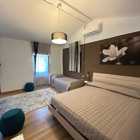 Ronco Oste Bed & Breakfast